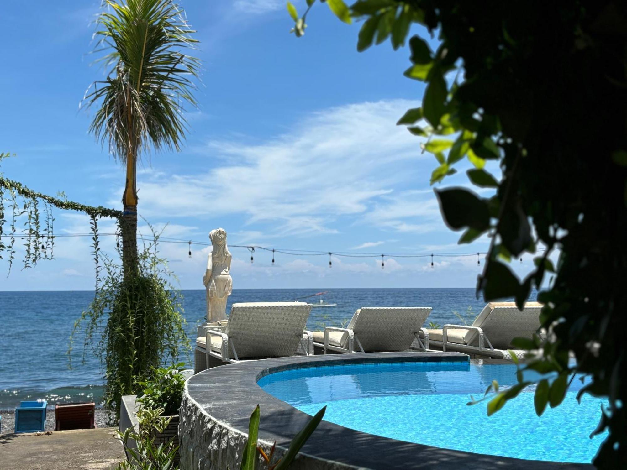 Bahari Beach Amed Bagian luar foto